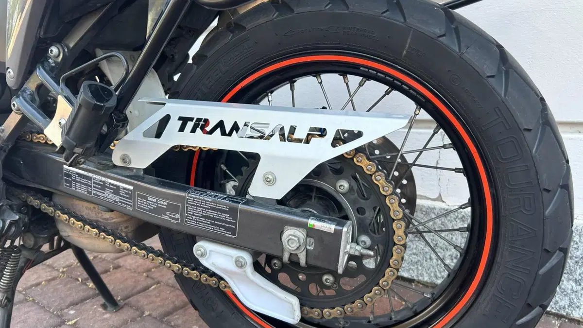 Honda Transalp XL 700 V (2007 - 13)  (7)