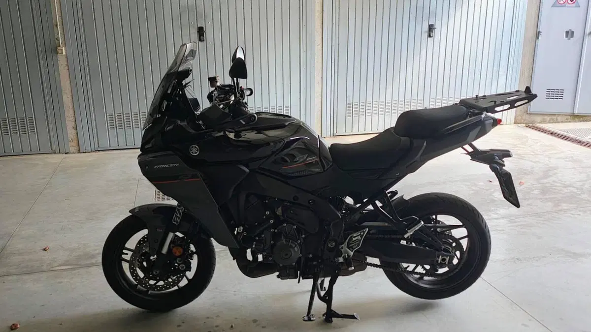 Yamaha Tracer 9 Y-AMT (2025 - 26) 