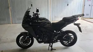 Yamaha Tracer 9 Y-AMT (2025 - 26) 