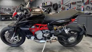 MV Agusta Rivale 800 EAS (2013 - 15)  (6)