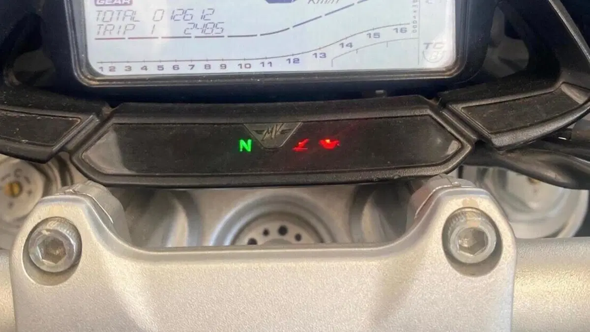 MV Agusta Rivale 800 EAS (2013 - 15)  (7)