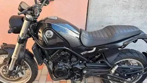 Benelli Leoncino 500 (2021 - 25) 