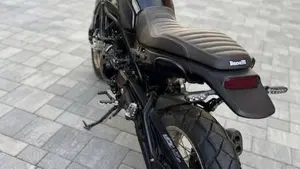 Benelli Leoncino 500 (2021 - 25)  (2)