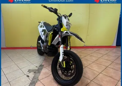 Husqvarna 701 Supermoto (2021) - Annuncio 10111533