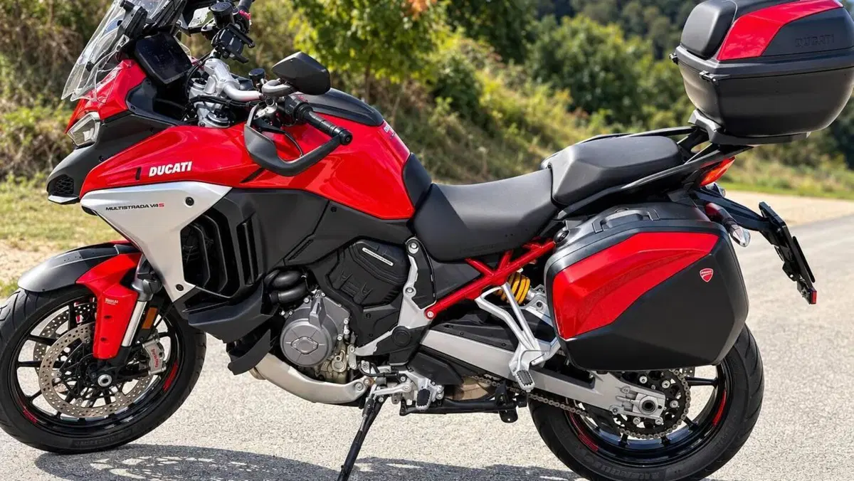 Ducati Multistrada V4 S Grand Tour (2024)  (3)