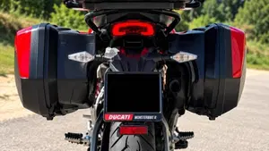 Ducati Multistrada V4 S Grand Tour (2024)  (6)