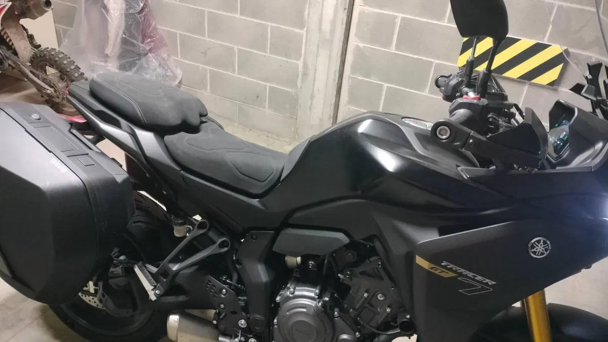 Yamaha Tracer 7 GT (2025 - 26)  (2)