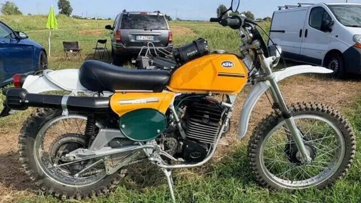 KTM   (3)