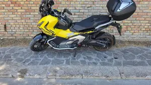 Honda X-ADV 750 Travel (2025 - 26)  (4)