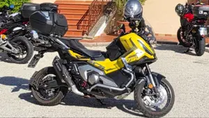 Honda X-ADV 750 Travel (2025 - 26)  (5)