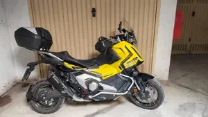 Honda X-ADV 750 Travel (2025 - 26)  (9)