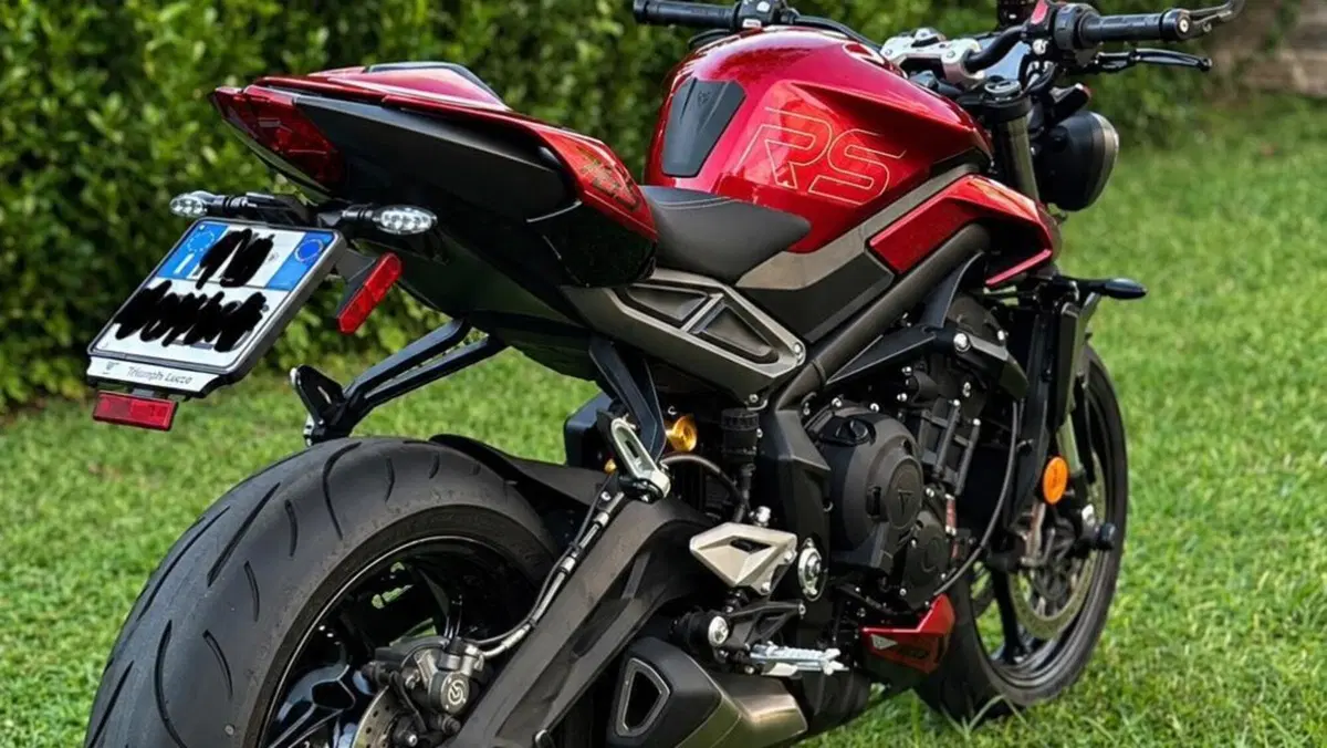 Triumph Street Triple 765 RS (2023 - 26)  (4)