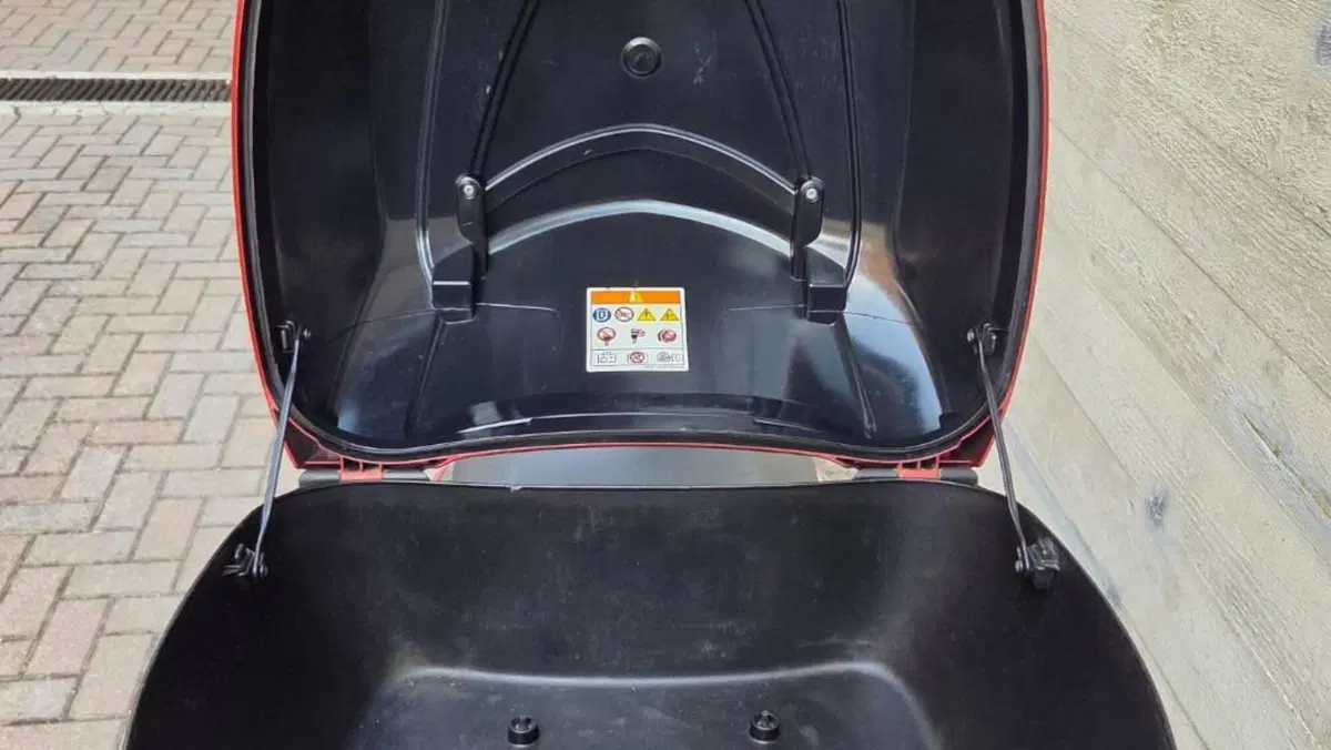 Honda SH 300 i ABS (2016 - 20)  (6)