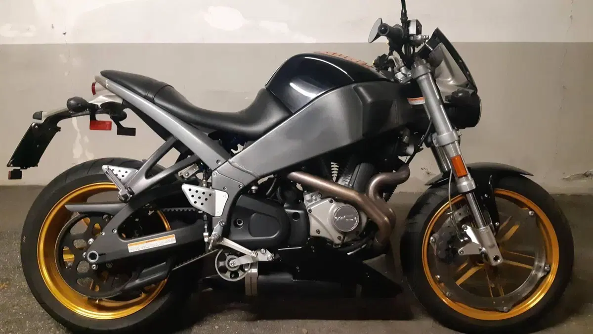 Buell Lightning XB 12S  (2)