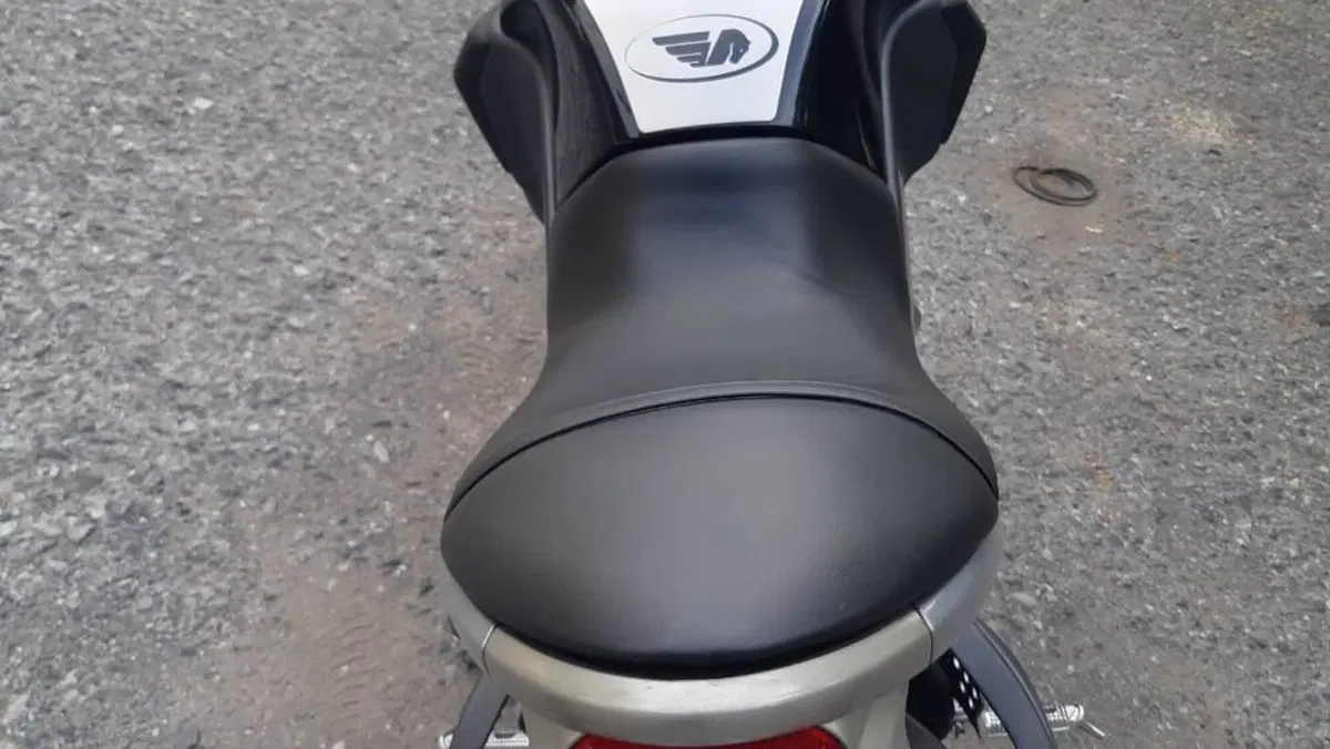 Buell Lightning XB 12S  (8)