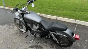 Harley-Davidson 1200 Custom (2007 - 13) - XL 1200C  (3)