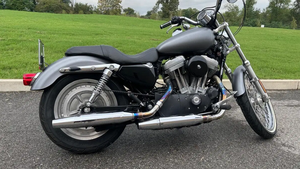 Harley-Davidson 1200 Custom (2007 - 13) - XL 1200C  (5)