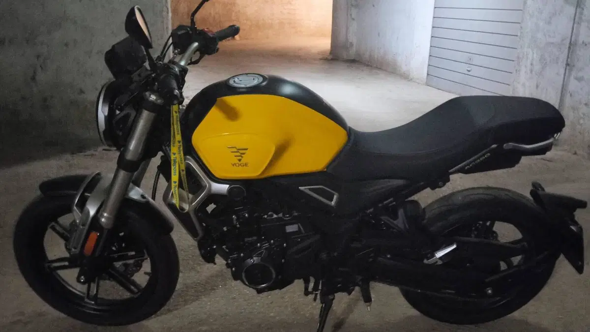 Voge Trofeo 350AC (2022 - 26)  (4)
