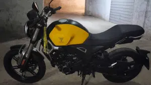Voge Trofeo 350AC (2022 - 26)  (4)