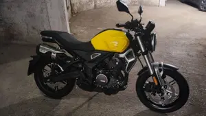 Voge Trofeo 350AC (2022 - 26)  (6)
