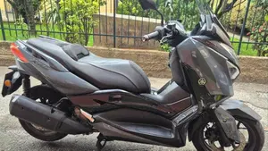 Yamaha X-Max 300 Tech Max (2021 - 24)  (3)