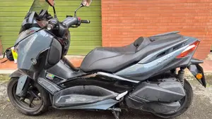 Yamaha X-Max 300 Tech Max (2021 - 24)  (5)