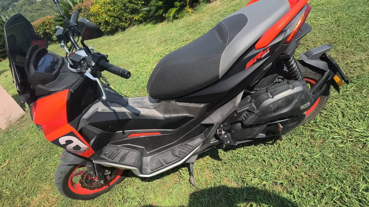 Aprilia SR GT 200 Sport (2022 - 24)  (3)