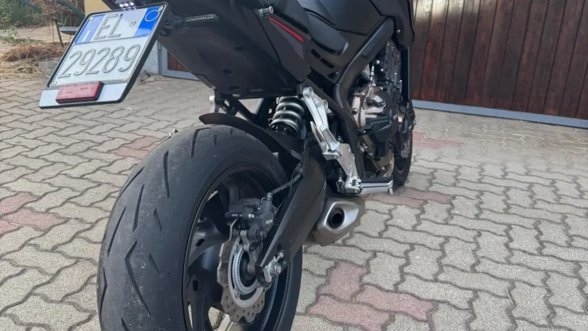 Honda CB 650 F (2017 - 18)  (3)