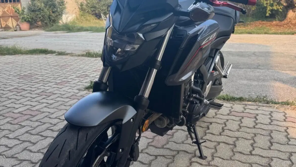 Honda CB 650 F (2017 - 18)  (4)
