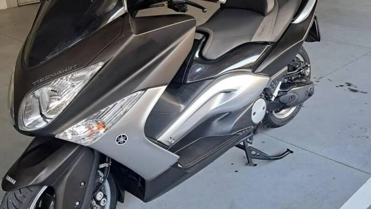 Yamaha T-Max 500 Tech Max (2011 - 13)  (4)