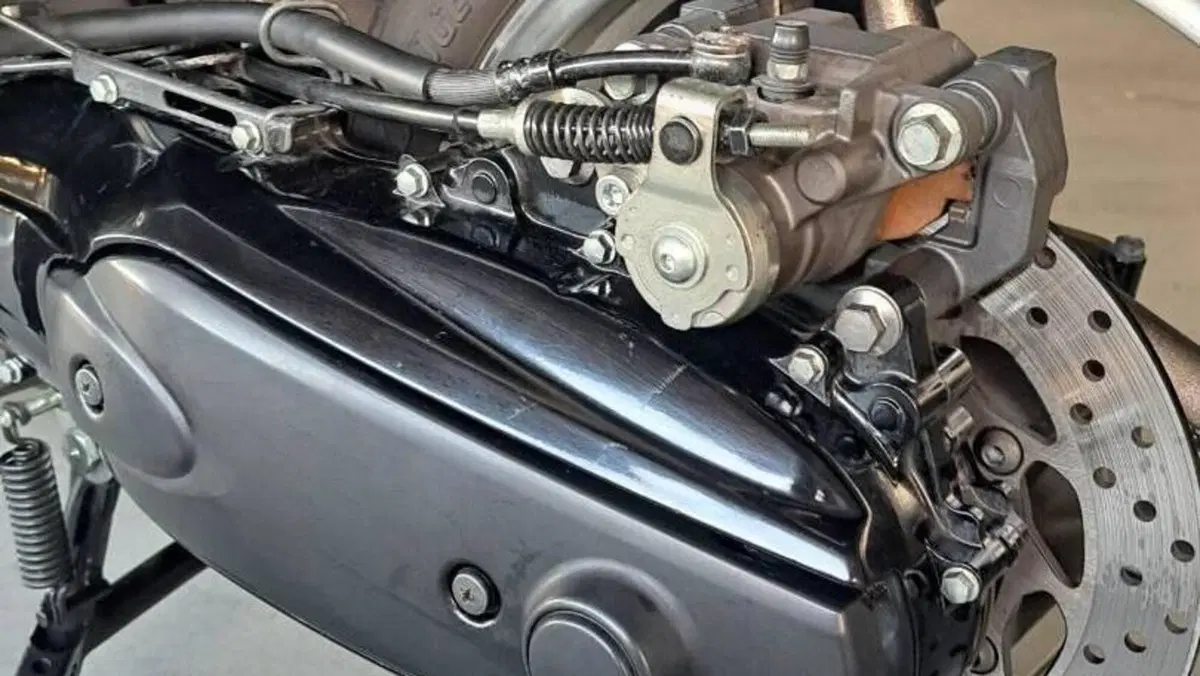 Yamaha T-Max 500 Tech Max (2011 - 13)  (6)