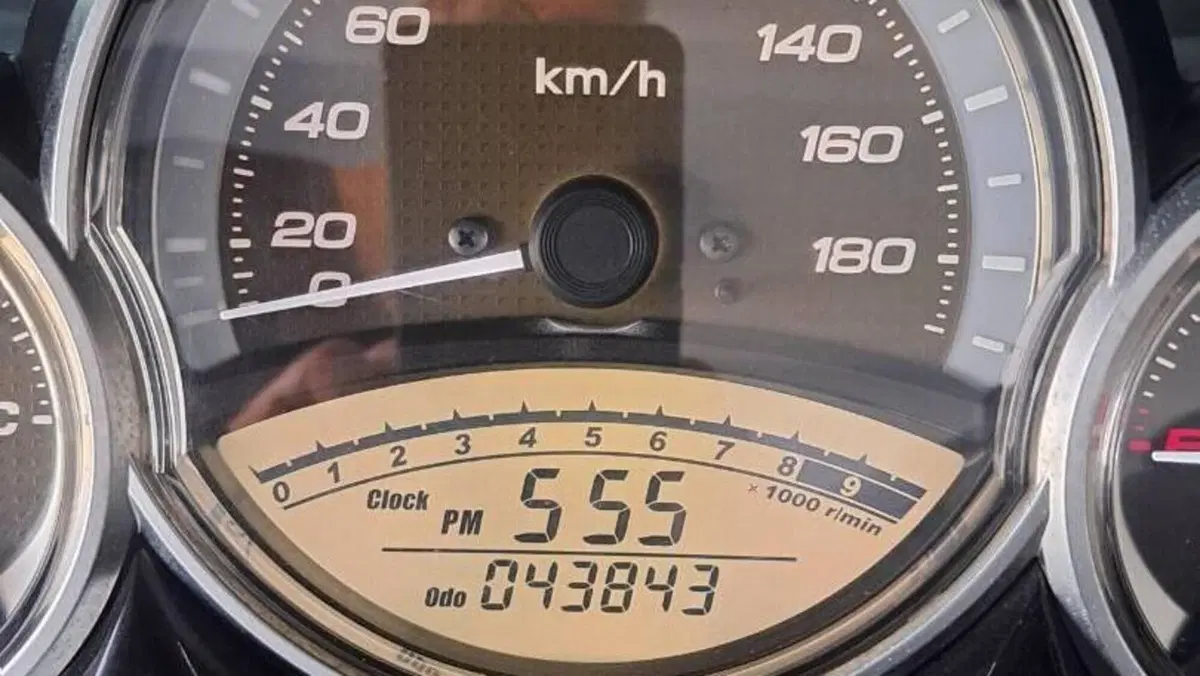Yamaha T-Max 500 Tech Max (2011 - 13)  (8)