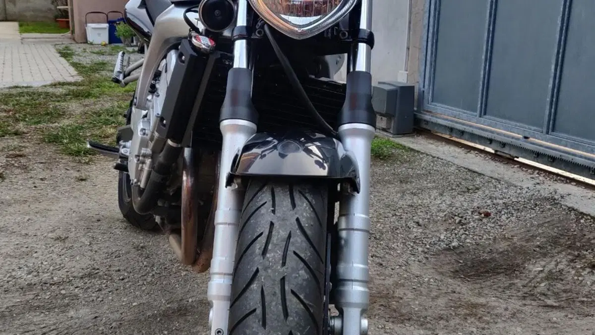 Yamaha FZ6 (2004 - 07)  (3)