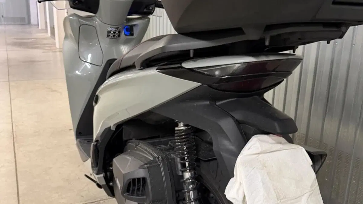 Honda SH 350i Sport (2025 - 26)  (7)