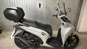 Honda SH 350i Sport (2025 - 26)  (14)