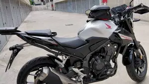 Honda CB 500 Hornet (2024 - 25)  (5)