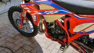 Betamotor RR 300 2T Enduro Racing (2022)  (2)