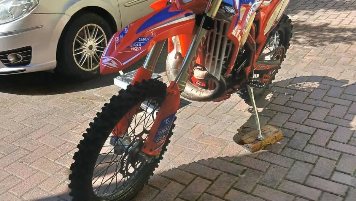 Betamotor RR 300 2T Enduro Racing (2022)  (4)