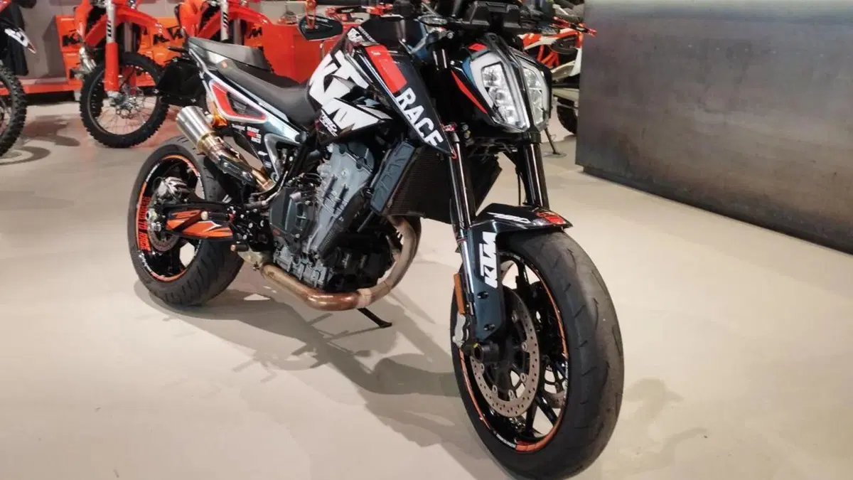 KTM 790 Duke (2018 - 20)  (2)
