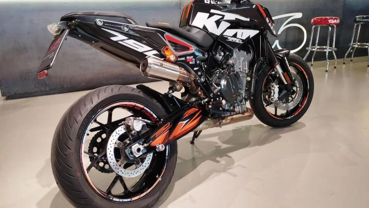 KTM 790 Duke (2018 - 20)  (5)
