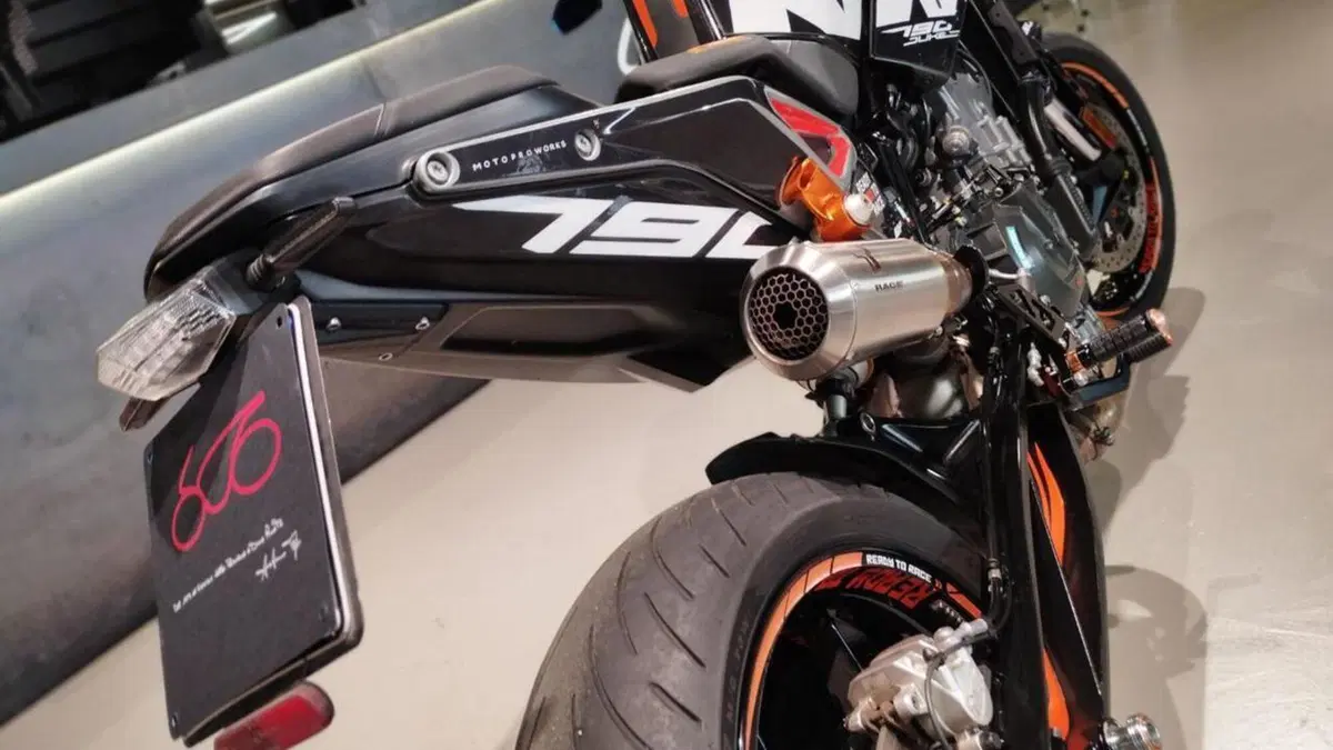 KTM 790 Duke (2018 - 20)  (6)