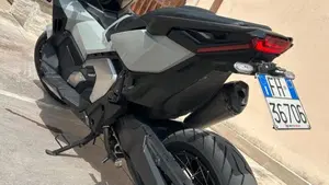 Honda X-ADV 750 DCT (2021 - 24)  (11)