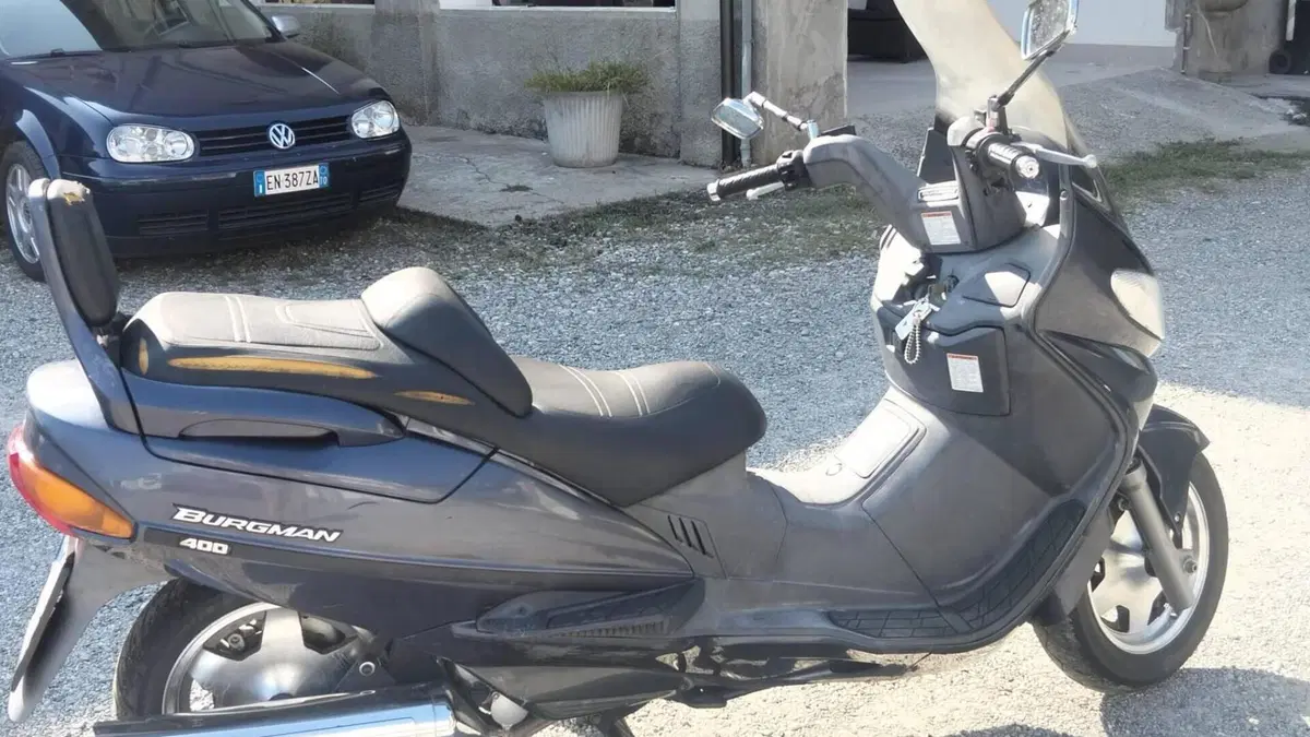 Suzuki Burgman AN 400 (1999 - 00)  (2)