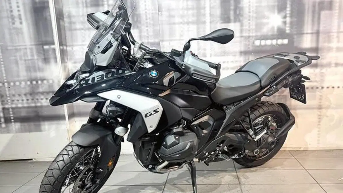 Bmw R 1300 GS Triple Black (2023 - 26)  (6)
