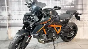 KTM 1390 Super Duke R (2024 - 26)  (5)