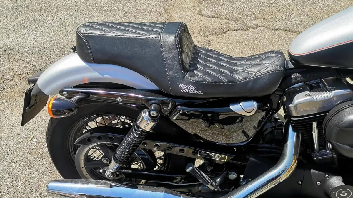 Harley-Davidson XL 1200N Nightster (2008 - 12)  (3)