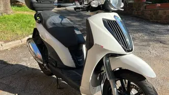 Piaggio Carnaby Cruiser 300 (2008 - 13) usata