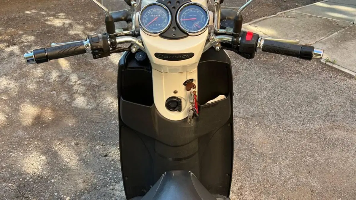 Piaggio Carnaby Cruiser 300 (2008 - 13)  (7)