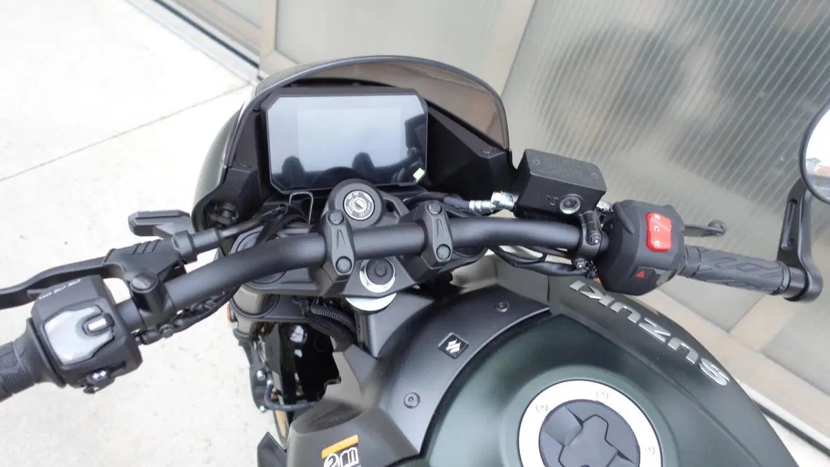 Suzuki GSX-8TT (2025 - 26)  (5)