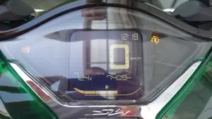 Honda SH 150i Vetro (2024 - 25)  (4)
